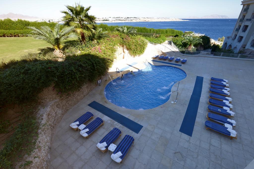Stella Di Mare Beach Hotel & Spa Sharm el-Sheik Eksteriør bilde The pool at the Four Seasons Hotel, Sharm El Sheikh